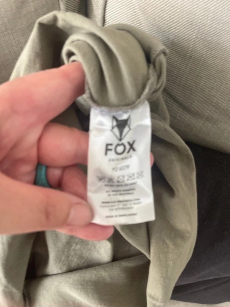 Fox Originals Ireland Graphic T-Shirt Olive Green Crewneck Short Sleeve M 8 10 — image 7 of 8